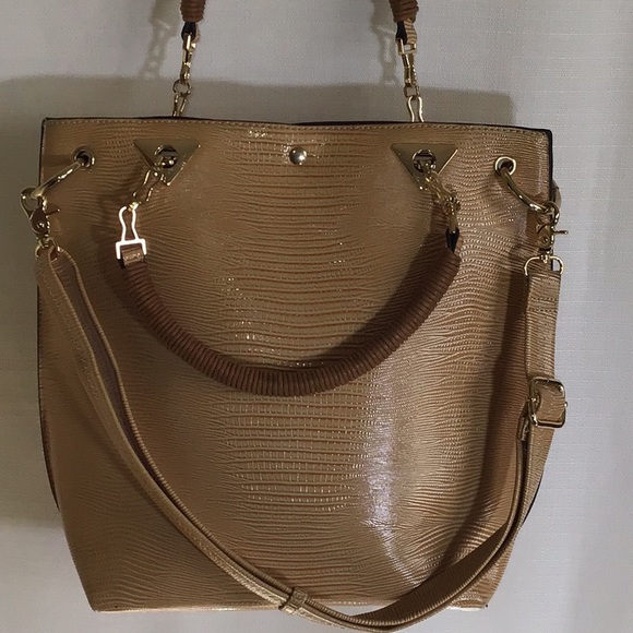 Women’s Handbag - Picture 2 of 8